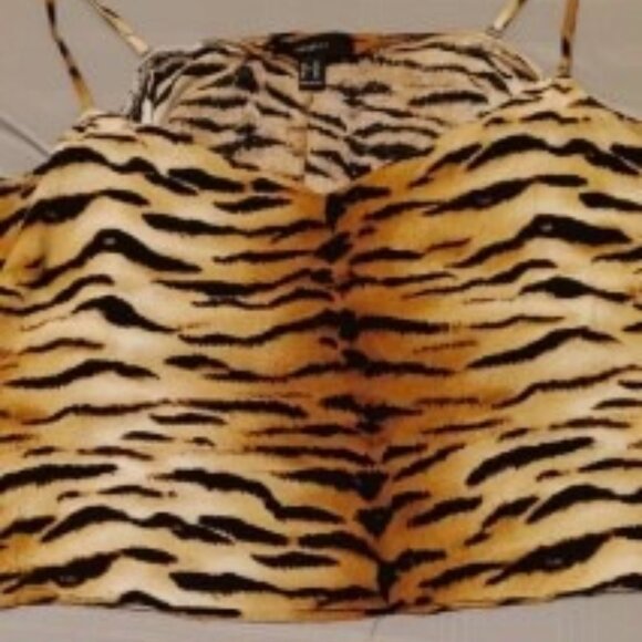 FOREVER 21 Tops - Tiger Striped Tank Top Women's 3XL Cropped w Adjustable Spaghetti Straps Cropped